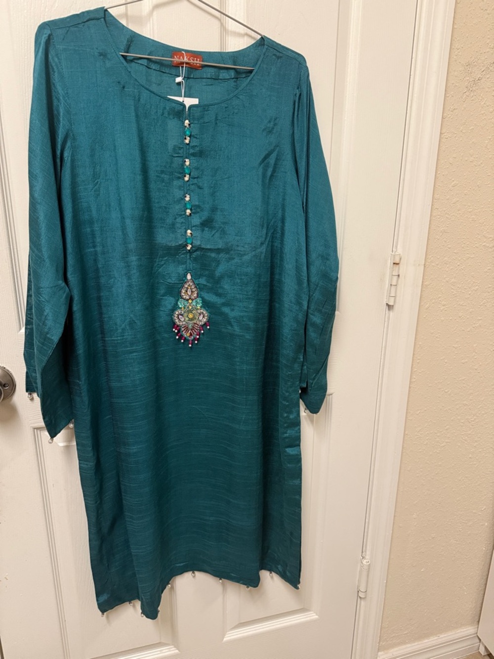 NWT NAKSH green Teal Embellished Long Sleeve party shirt Kurta